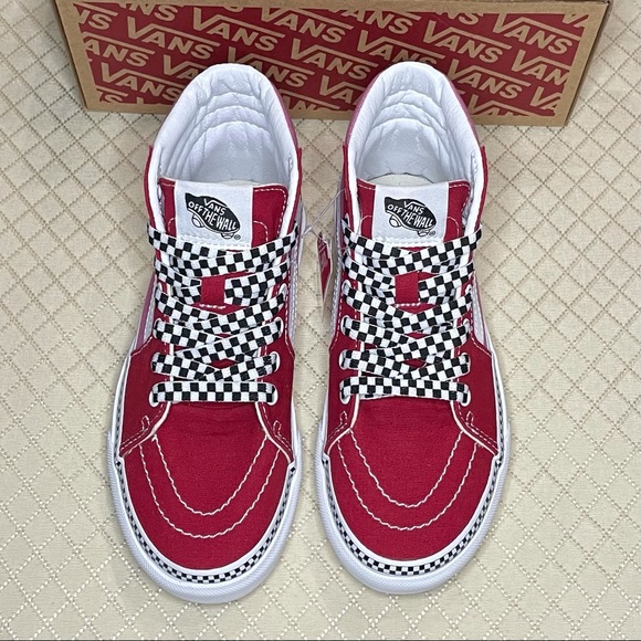 Vans NWT Sk8-Hi Platform Sneakers - Picture 2 of 7